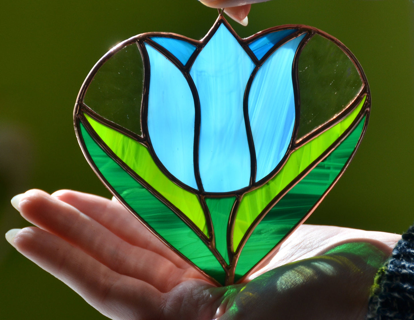 Tulip Heart Stained Glass Suncatcher – Spring Window Hanging Decoration
