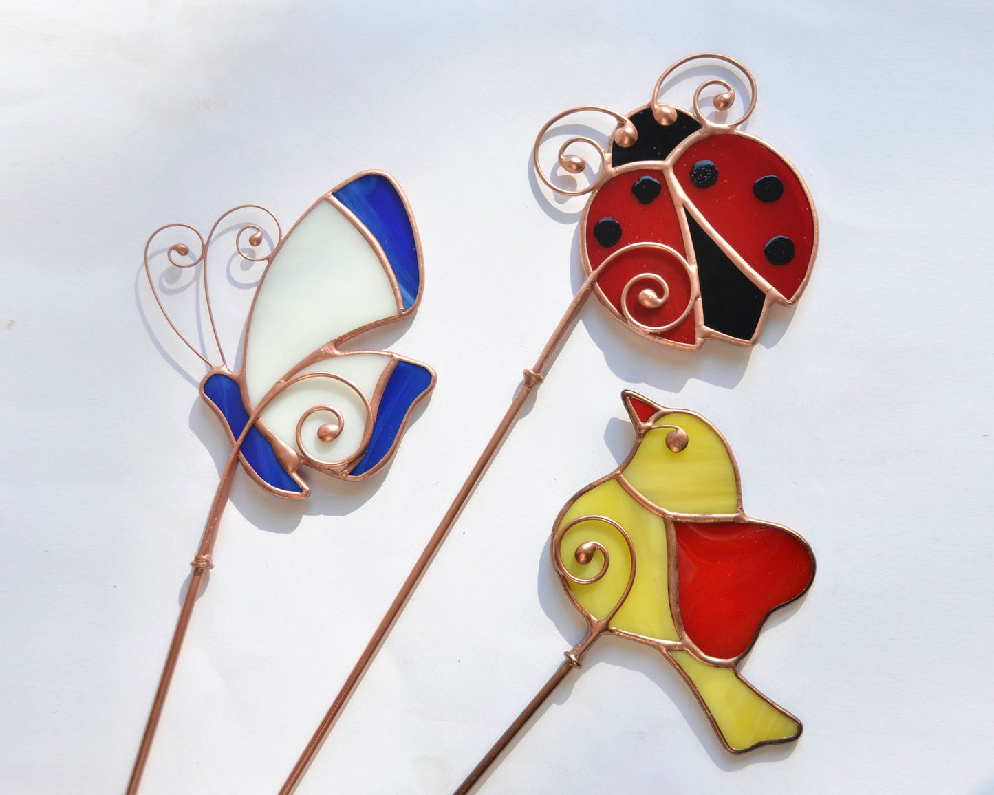 Ladybug stake garden decor, stained glass plant stake, ladybug pot ornament, ladybug suncatcher, pot decoration, Tiffany glass art