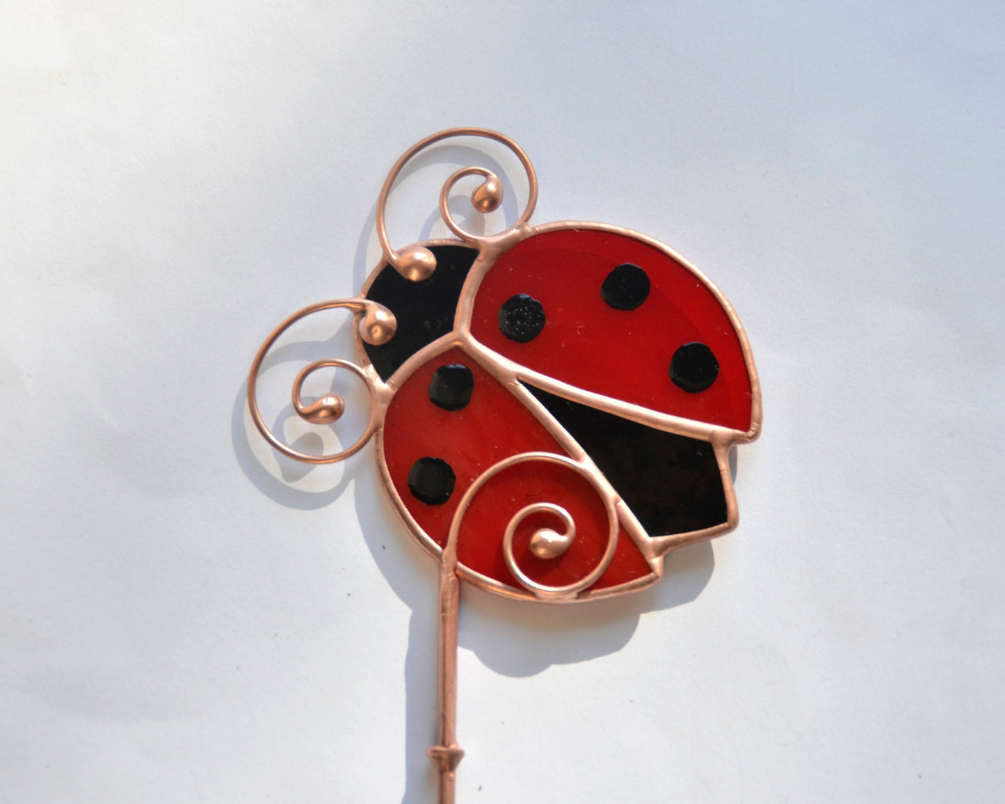 Ladybug stake garden decor, stained glass plant stake, ladybug pot ornament, ladybug suncatcher, pot decoration, Tiffany glass art